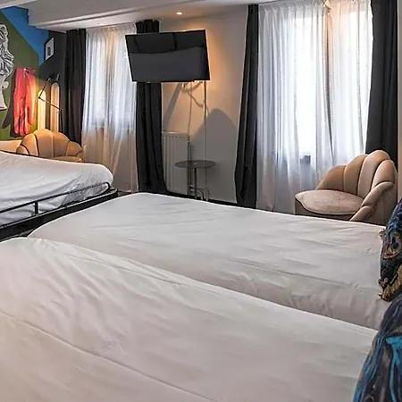 Pauw Hotel