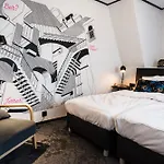 Pauw Hotel 3*