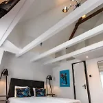 Pauw Hotel