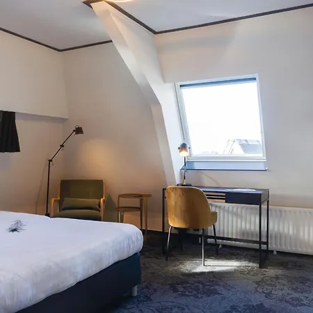 Pauw Hotel 3*